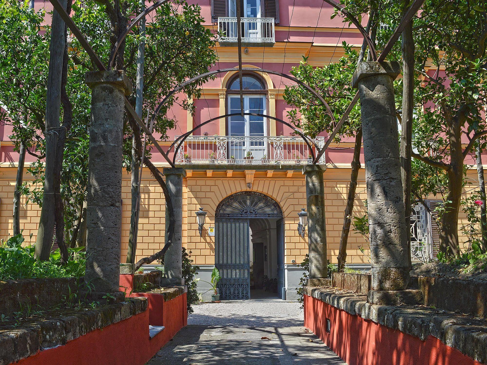 The Secret Garden Relais Hotel Piano di Sorrento Exterior foto